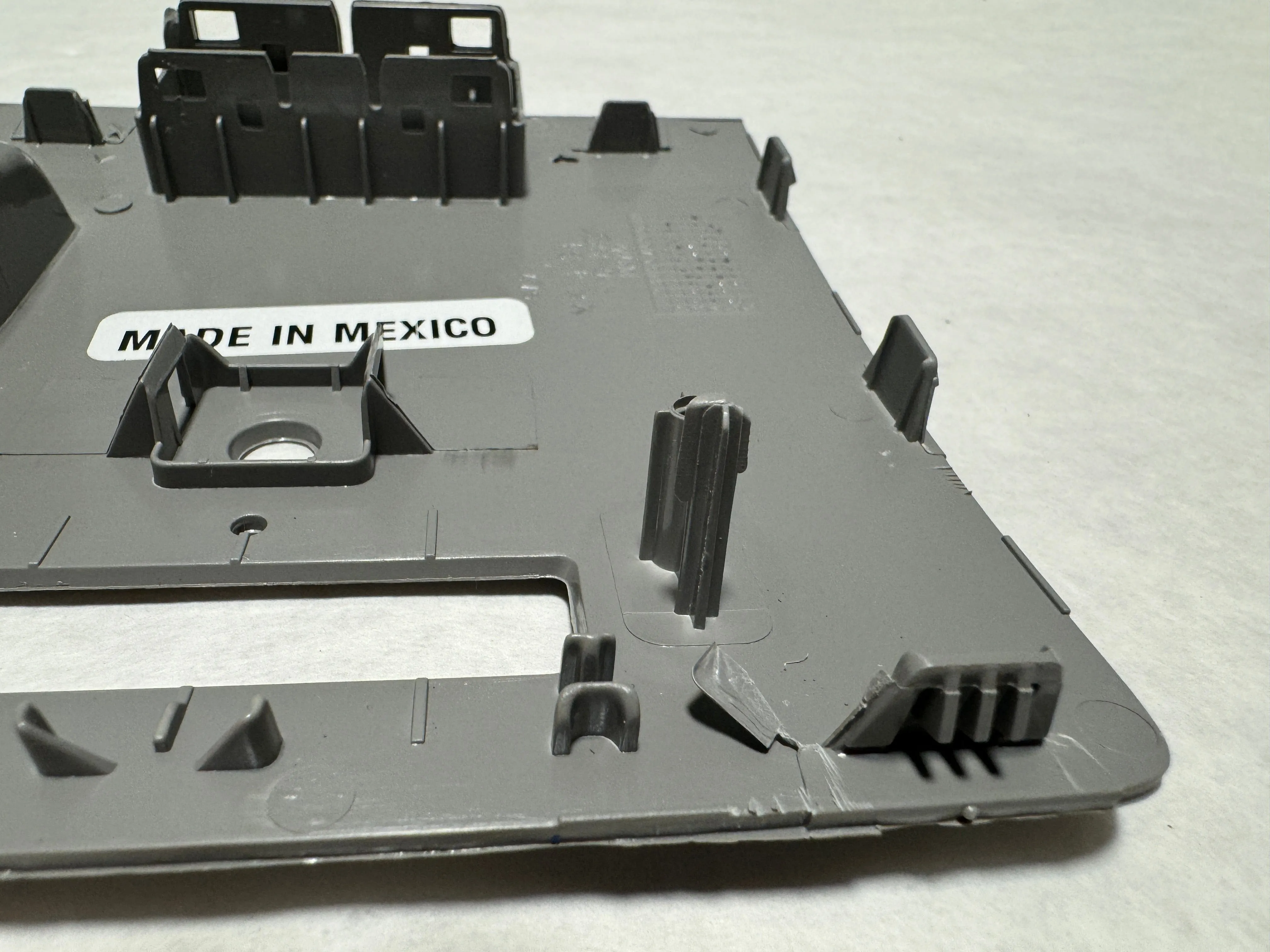 2014-2018 Silverado Sierra Light Ash Gray Roof Console Opening Trim Plate OEM