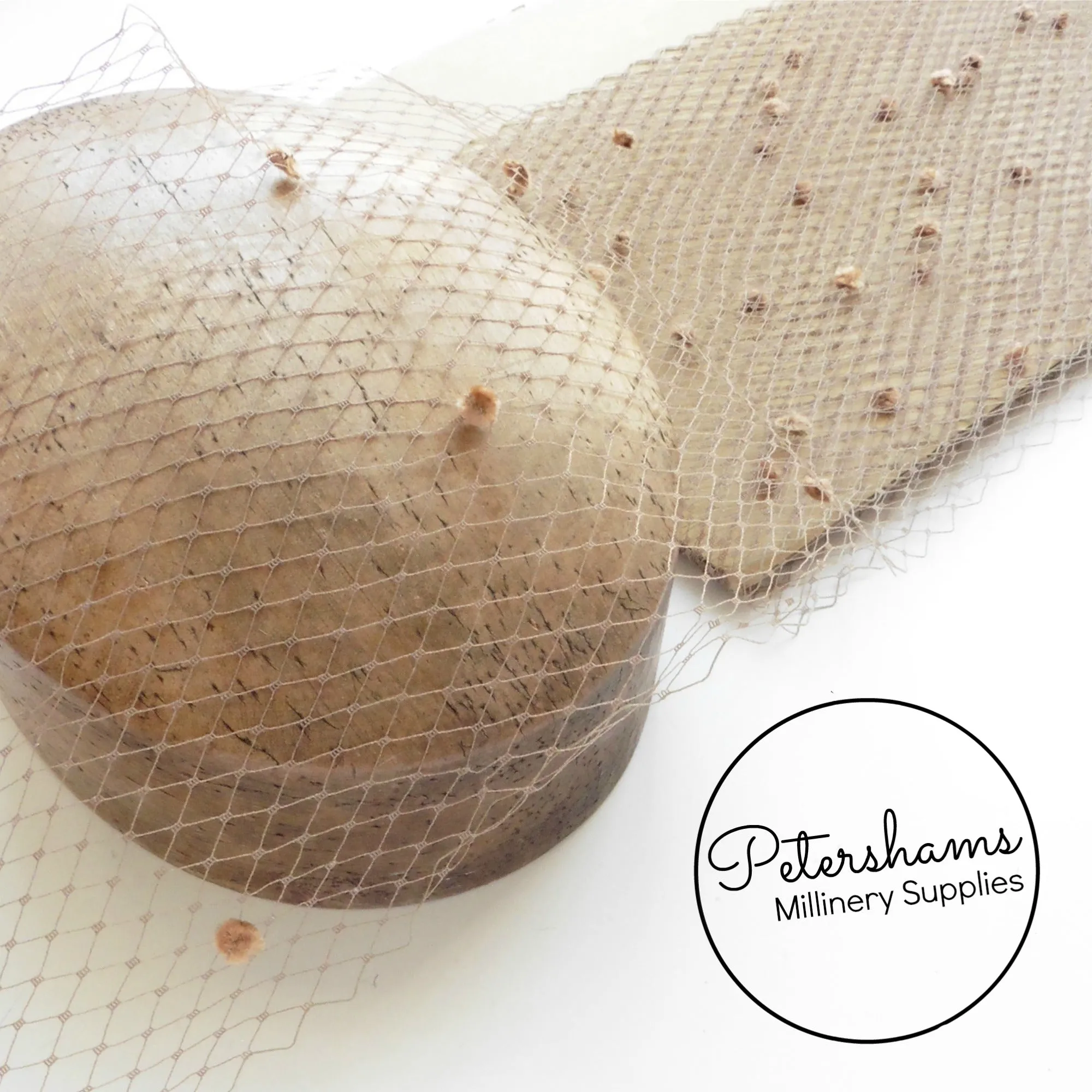 Dotted 9 Inch (23cm) Veiling - 1m