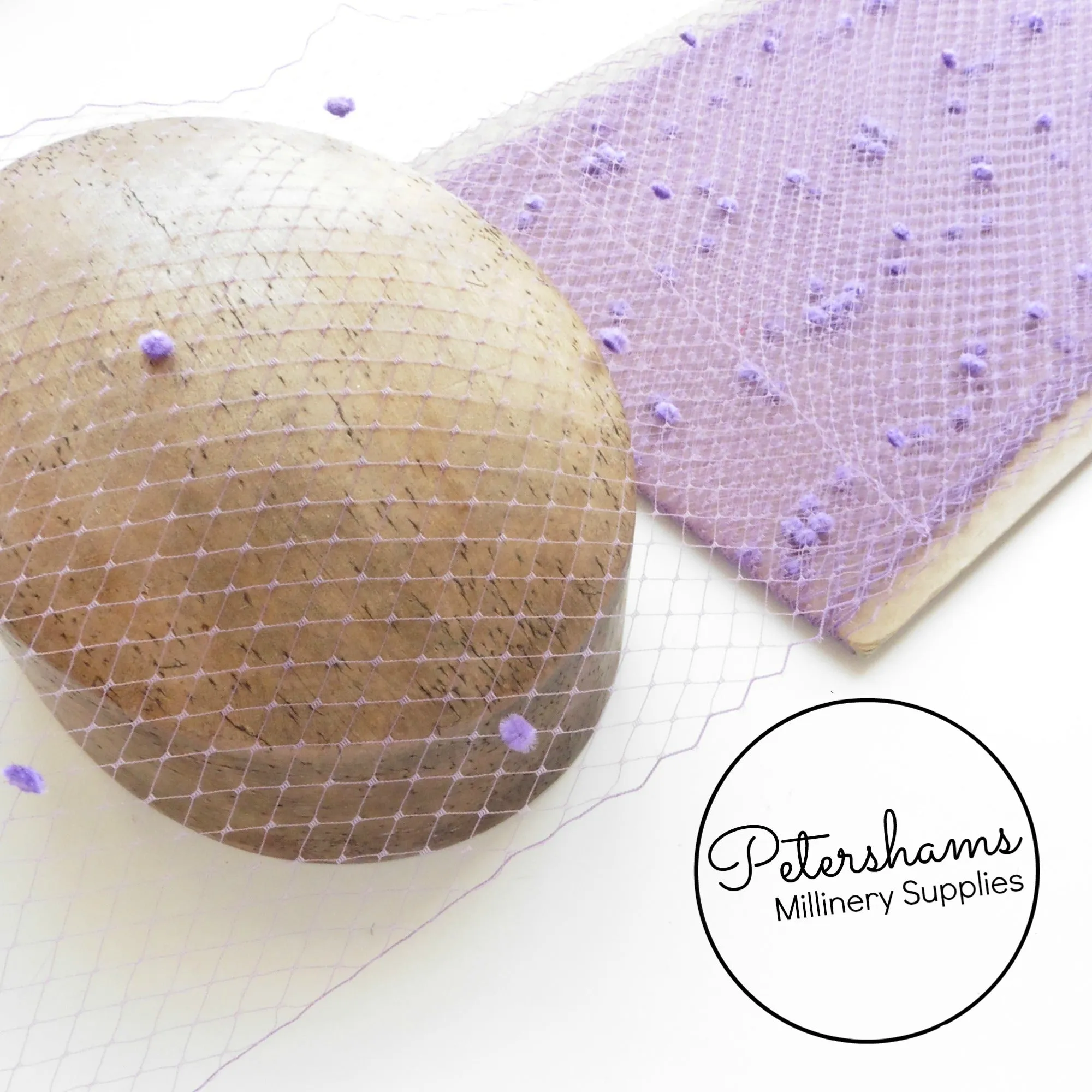 Dotted 9 Inch (23cm) Veiling - 1m