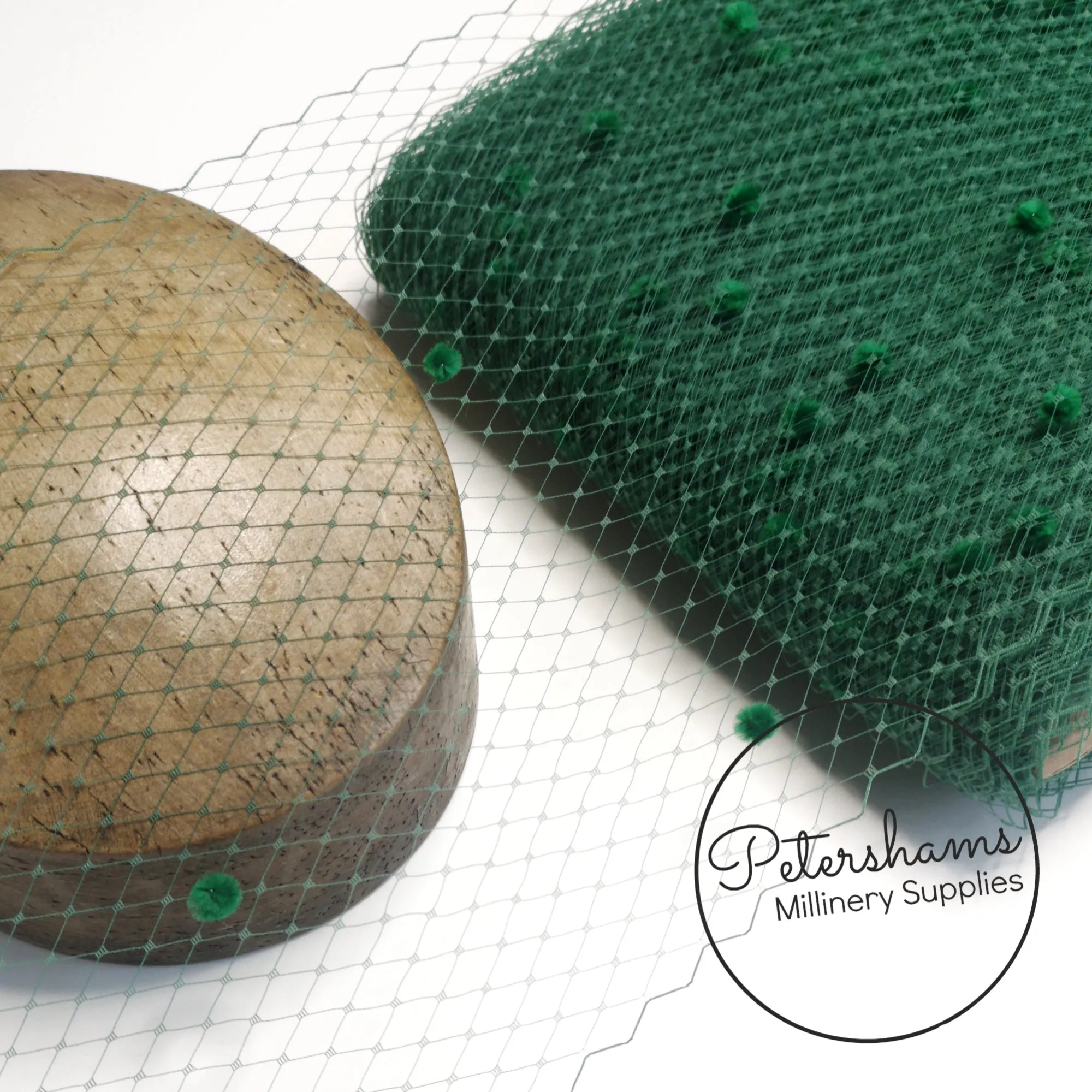Dotted 9 Inch (23cm) Veiling - 1m
