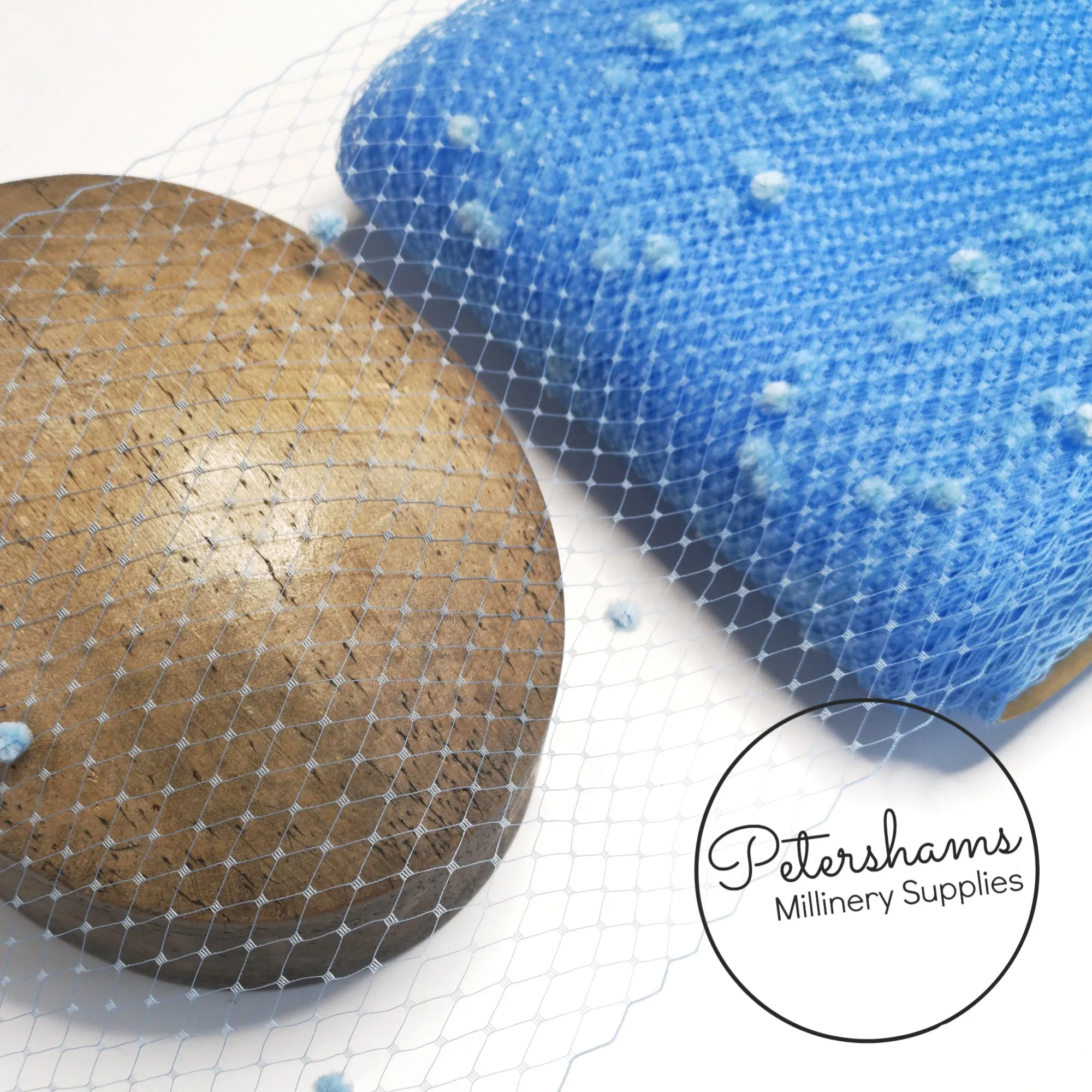 Dotted 9 Inch (23cm) Veiling - 1m
