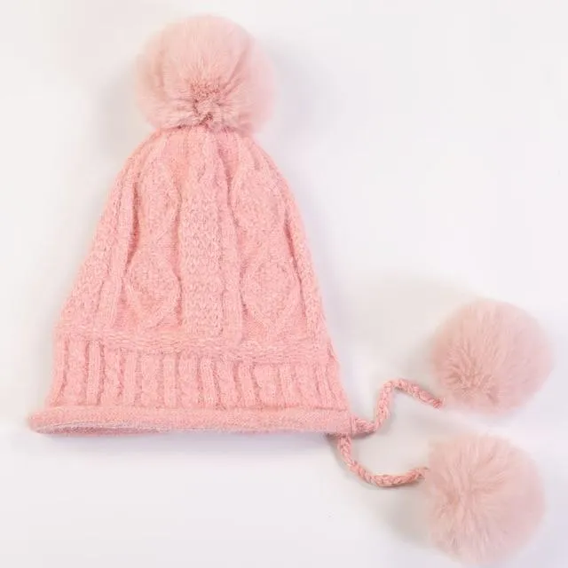 Eleonor Big Fur Ball Winter Hat