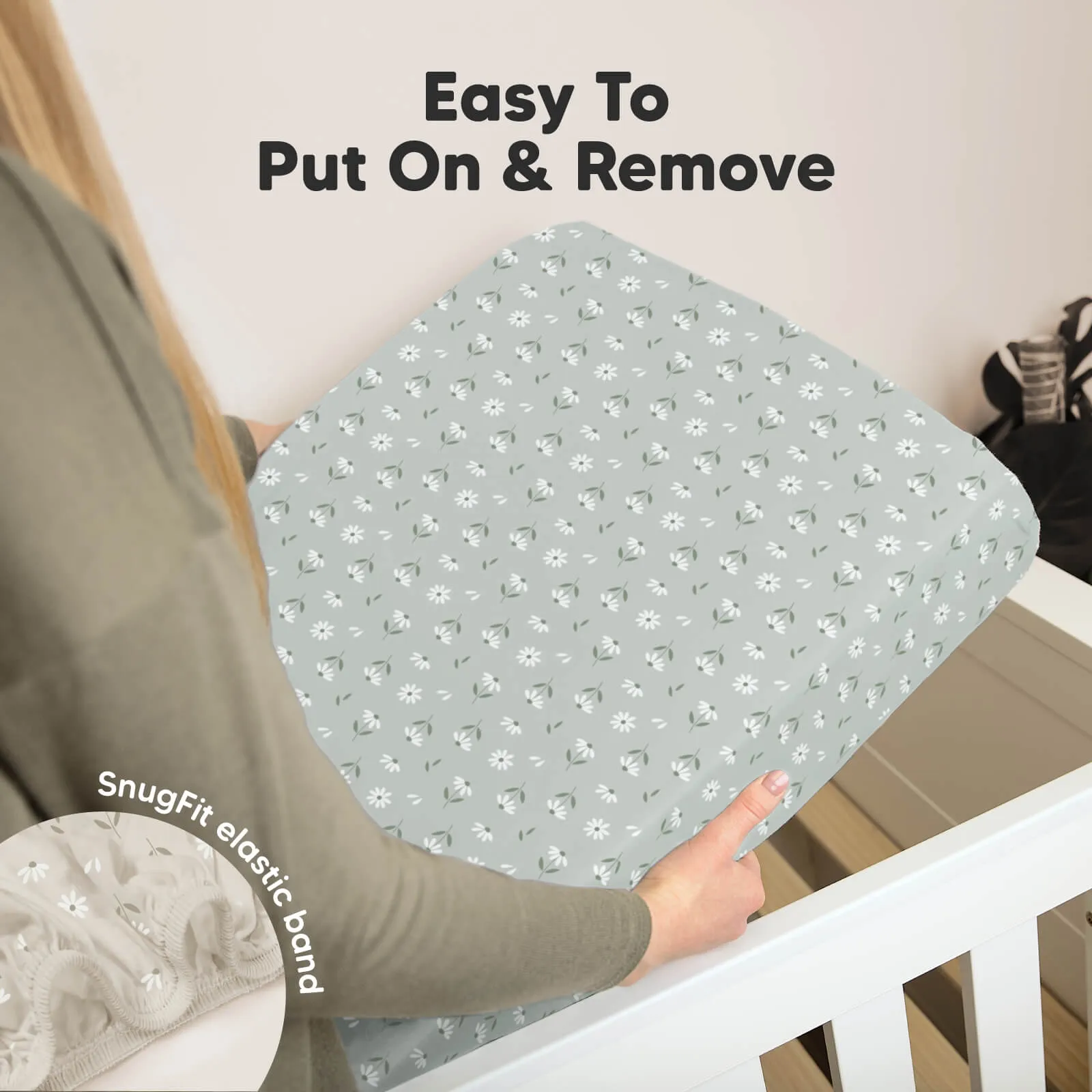 Soothe Fitted Crib Sheet (Daisies)